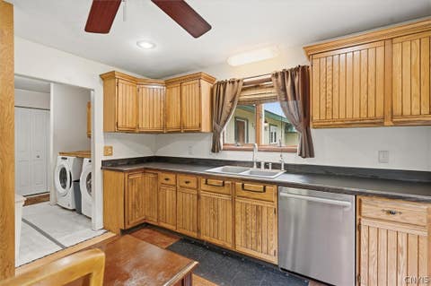 Tiny photo for 388 Grannis Road, West Monroe, NY 13167 (MLS # S1682622)