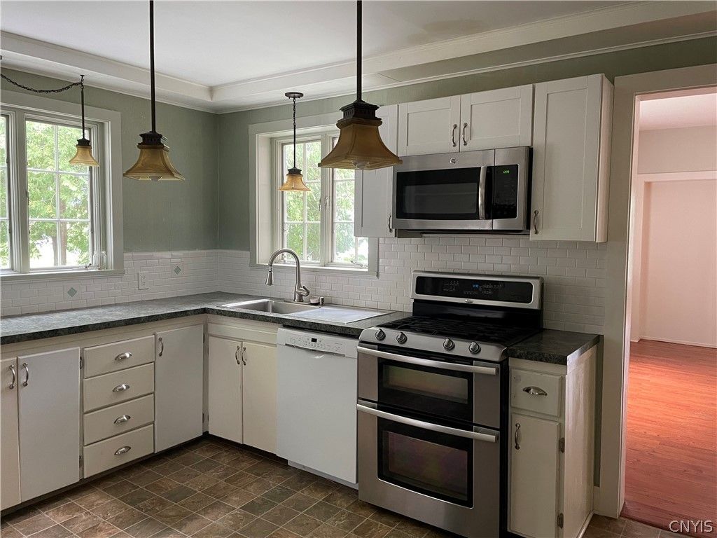 Photo of 13 Chenango Street, Cazenovia, NY 13035 (MLS # S1674137)
