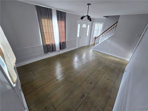 Tiny photo for 205 Elmbrook Drive, Manlius, NY 13104 (MLS # S1655468)