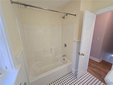 Tiny photo for 205 Elmbrook Drive, Manlius, NY 13104 (MLS # S1655468)