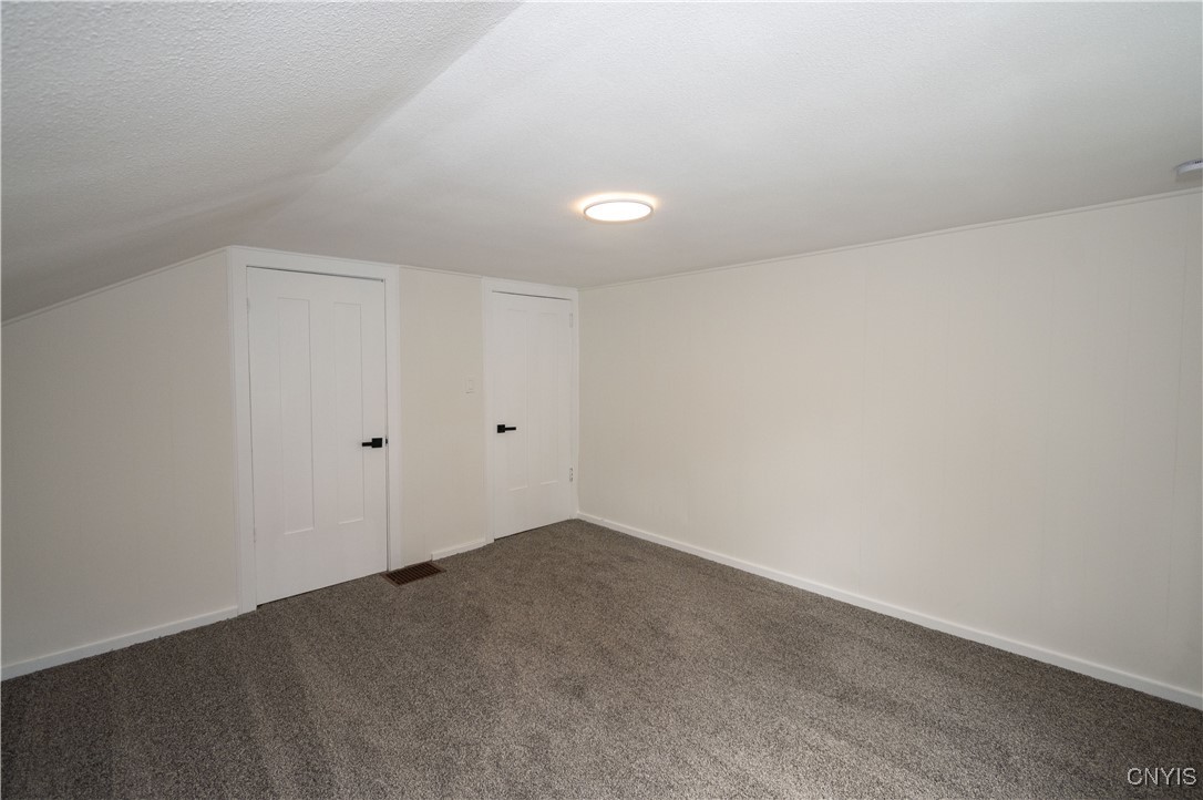 Elbridge, New York 13080, United States, 4 Bedrooms Bedrooms, ,2 BathroomsBathrooms,Residential,Pending,204459