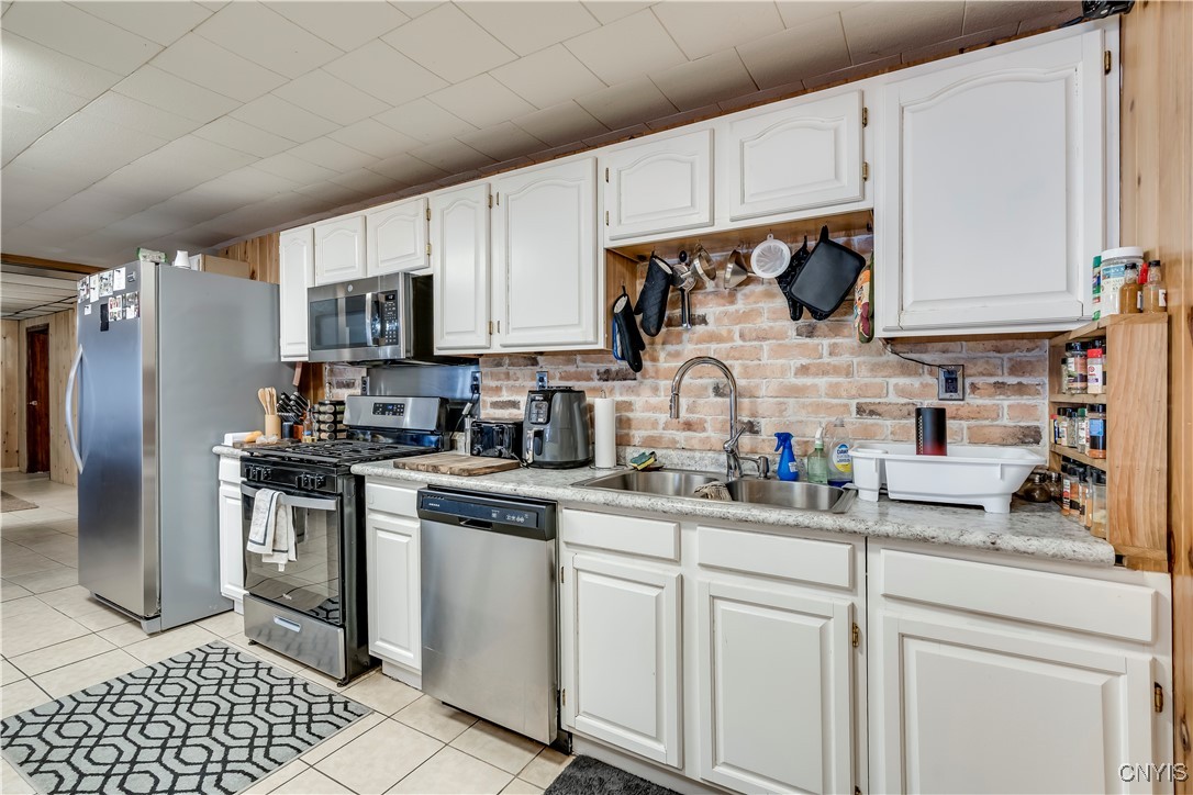 2438 State Highway 3