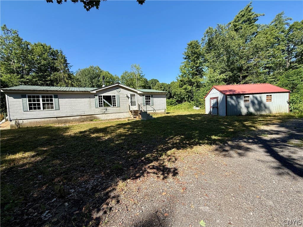 Photo of 10 Whispering Oaks Lane, Orwell, NY 13302 (MLS # S1699181)