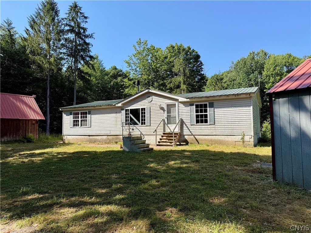 Photo of 10 Whispering Oaks Lane, Orwell, NY 13302 (MLS # S1699181)