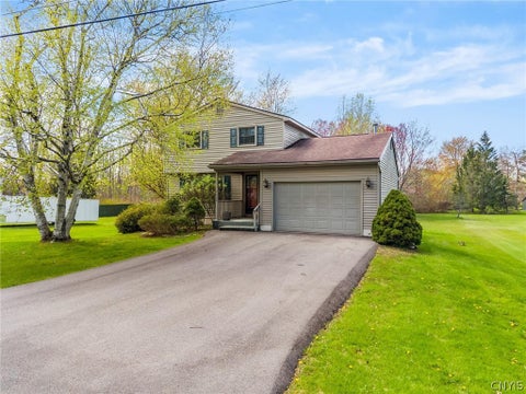 Homes For Sale - 9529 Sotherden Road<br/> Cicero, NY 13029