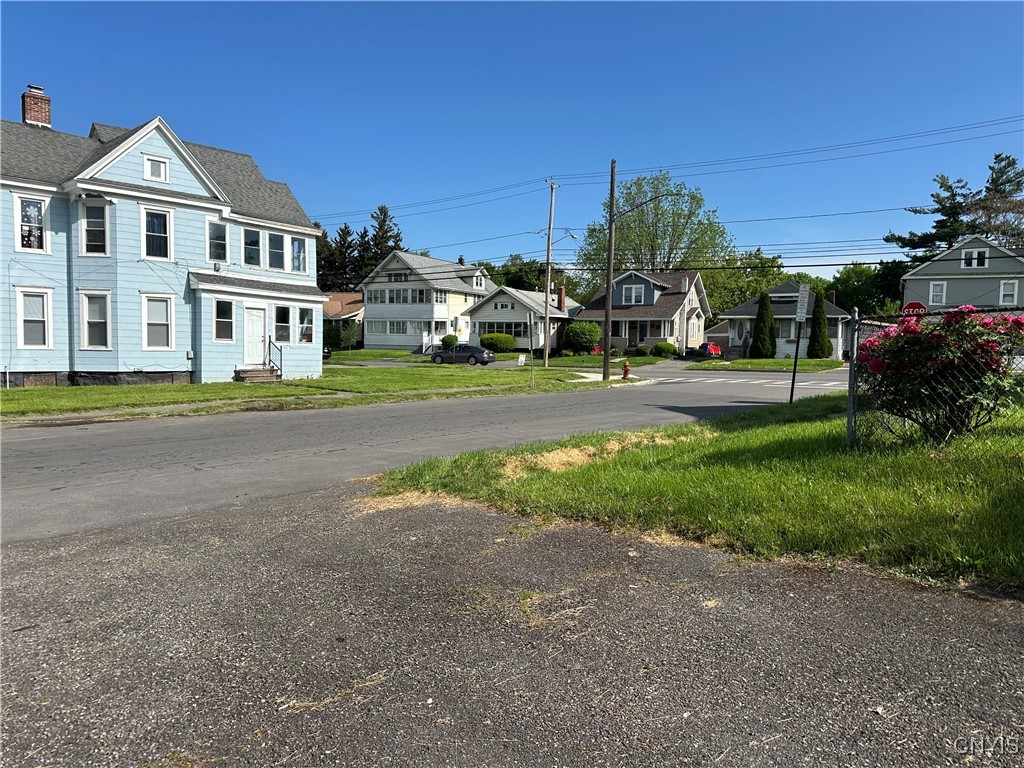 522 Craig Street, Syracuse, New York image 10
