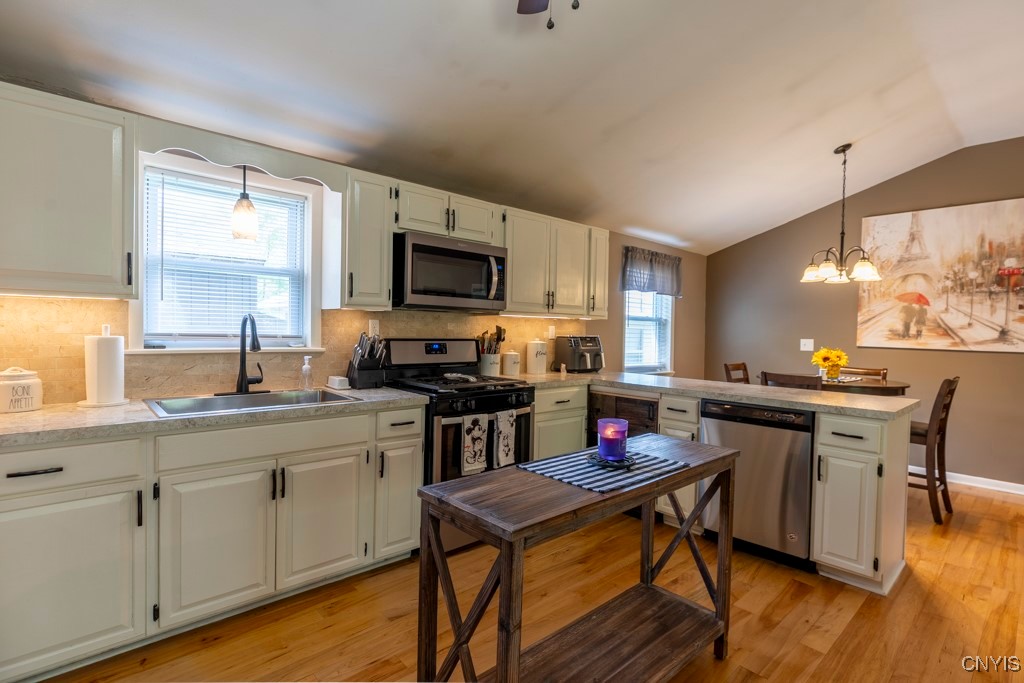7226 Lakeshore Road, Cicero, New York image 19