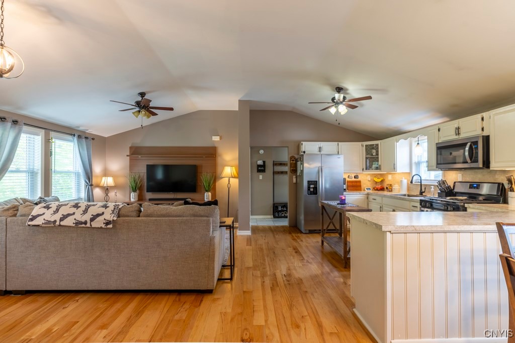 7226 Lakeshore Road, Cicero, New York image 14