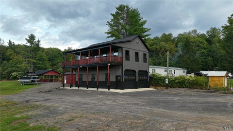 Photo of 1452 Pardeeville Road, Russia, NY 13324 (MLS # S1714610)