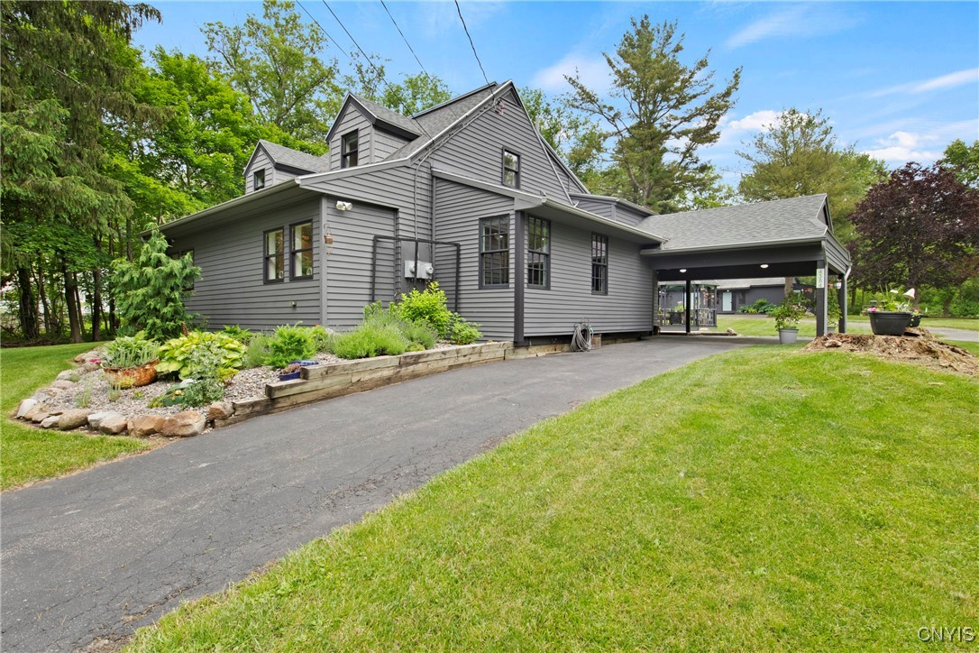 4384 Cedarvale Road