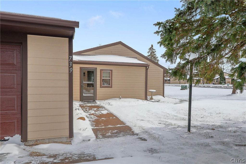 Photo of 739 Village Boulevard S, Van Buren, NY 13027 (MLS # S1666630)