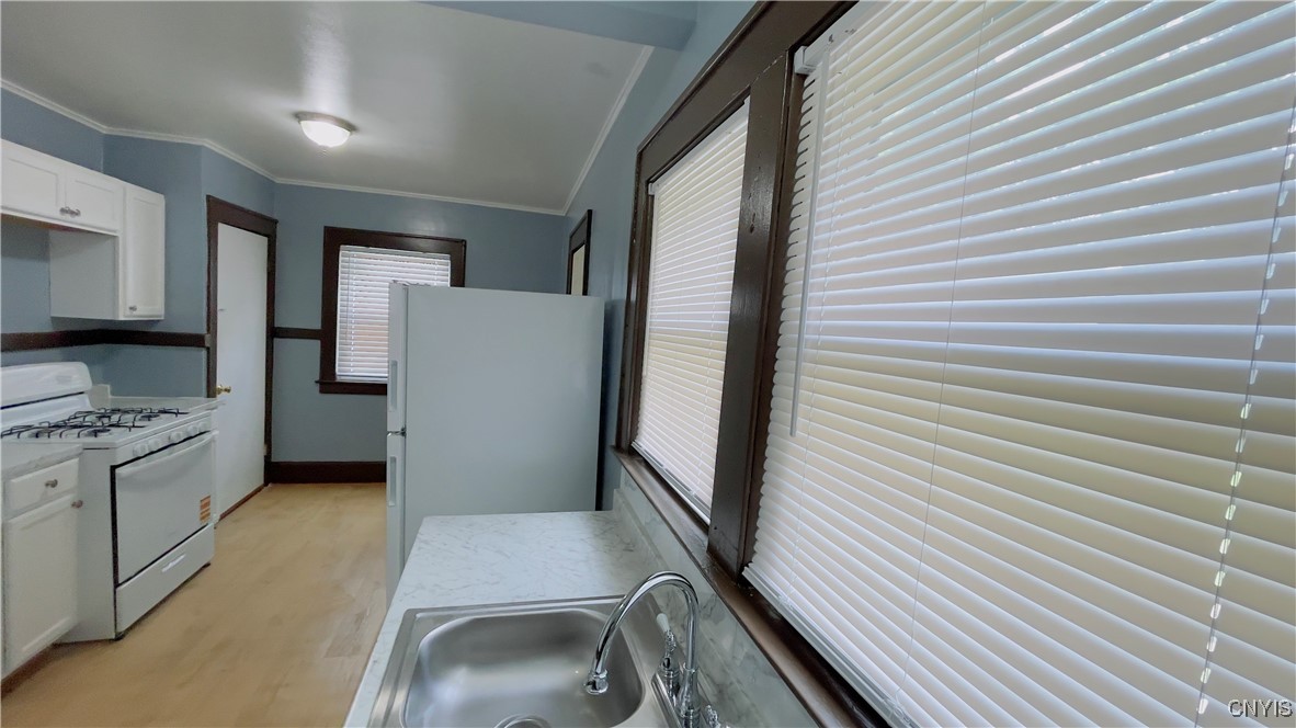 267 Fenway Drive, Syracuse, New York image 8