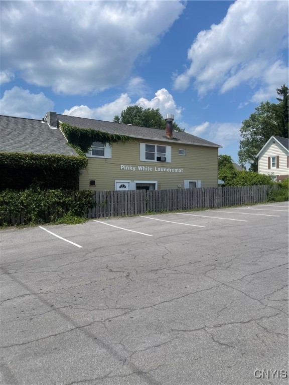 522 Erie Blvd West Boulevard