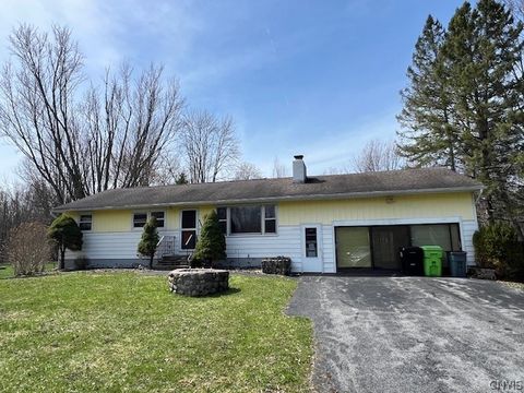 Homes For Sale - 7167 Fremont Road<br/> Manlius, NY 13057