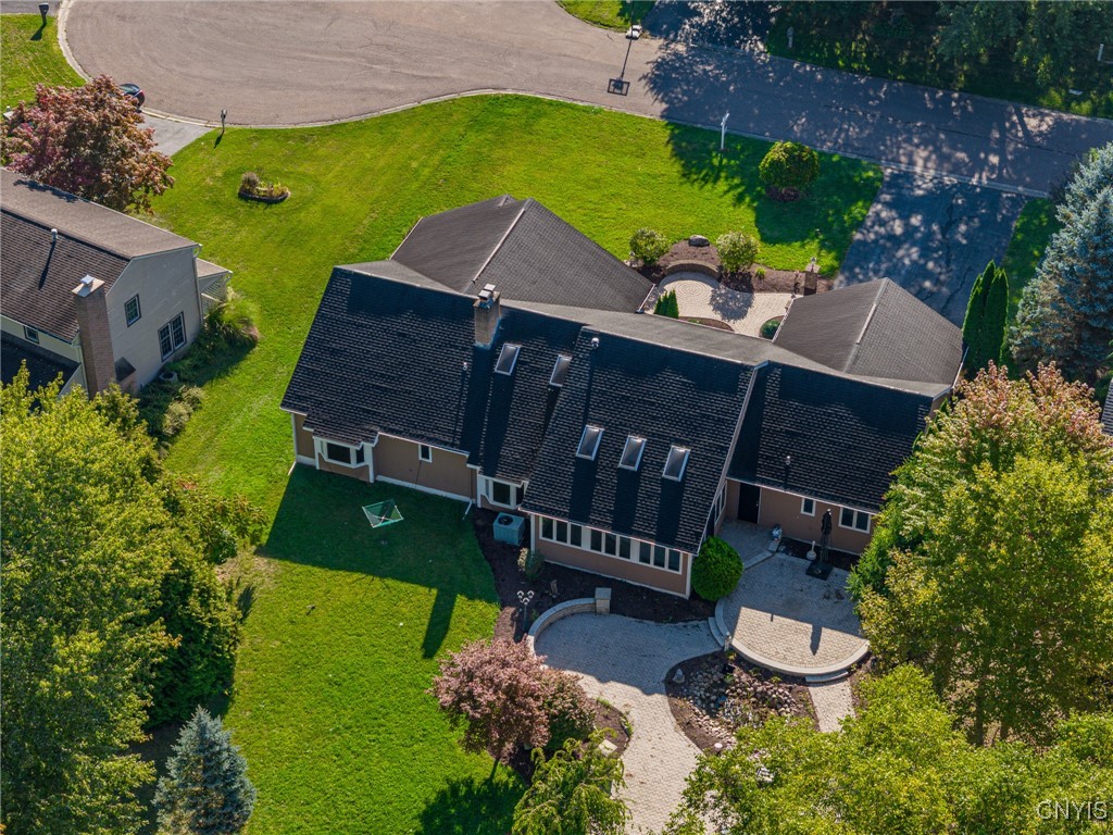 Salina, New York 13090, United States, 4 Bedrooms Bedrooms, ,4 BathroomsBathrooms,Residential,Active,211096