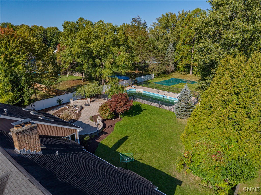 Salina, New York 13090, United States, 4 Bedrooms Bedrooms, ,4 BathroomsBathrooms,Residential,Active,211096