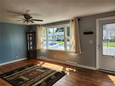 Tiny photo for 408 Snyder Avenue, Salina, NY 13206 (MLS # S1685018)