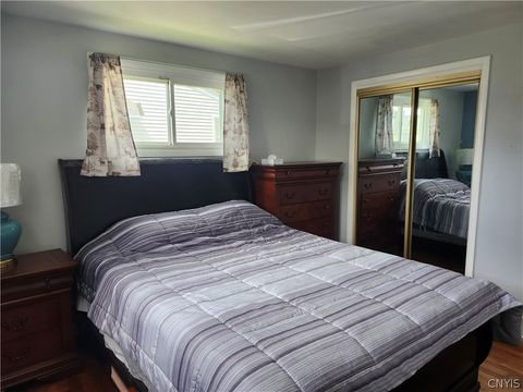 Tiny photo for 408 Snyder Avenue, Salina, NY 13206 (MLS # S1685018)