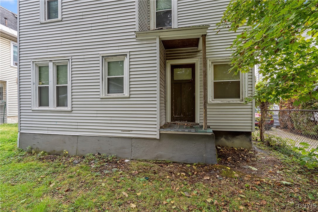 228 Cambridge Street, Syracuse, New York image 35