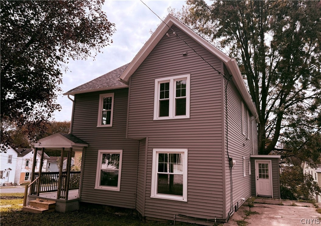 MLS: S1711842