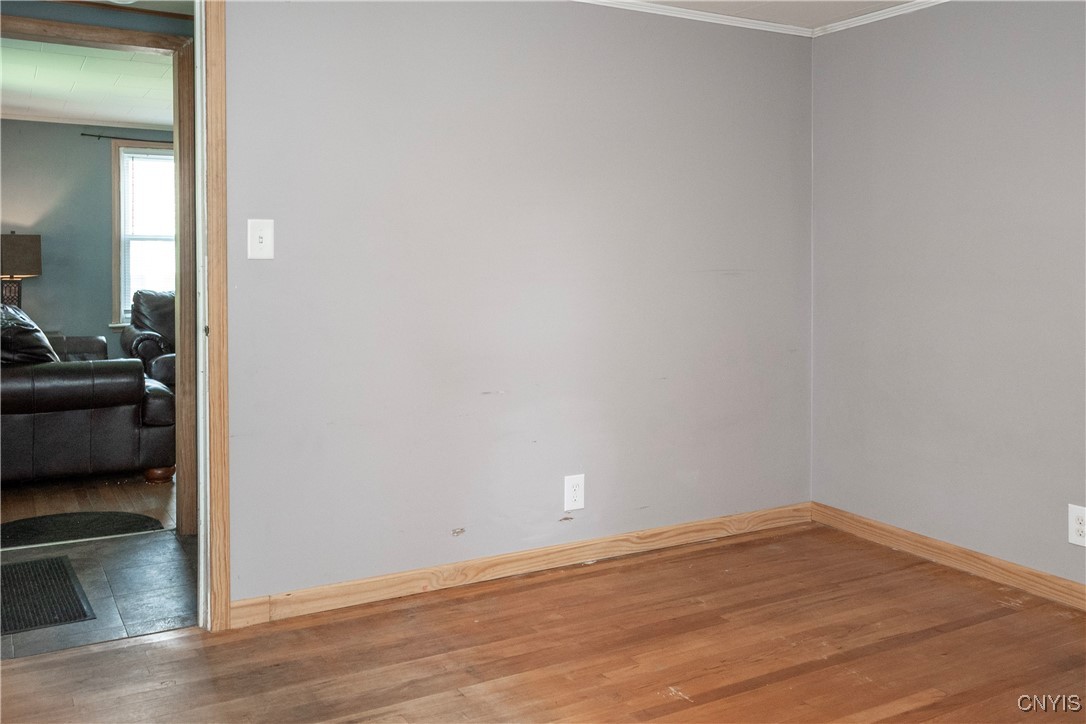421 Spruce Street, Utica, New York image 39
