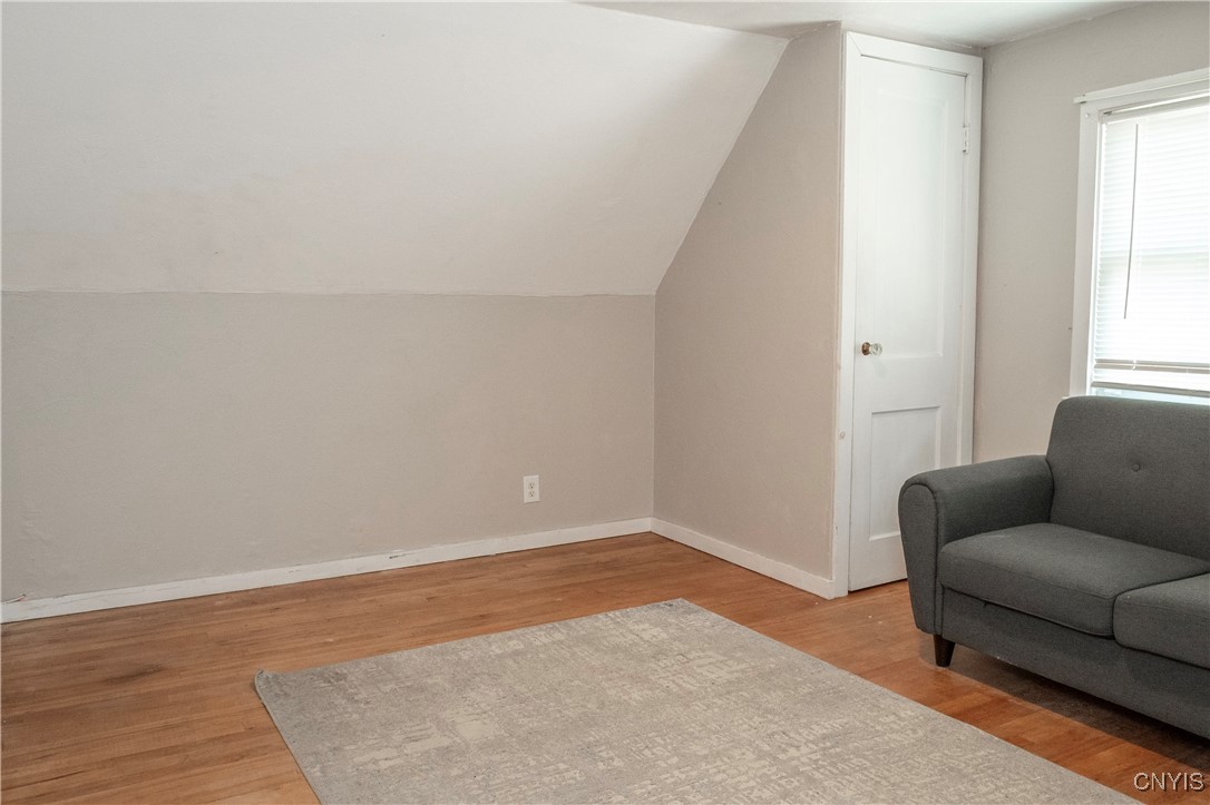 421 Spruce Street, Utica, New York image 37