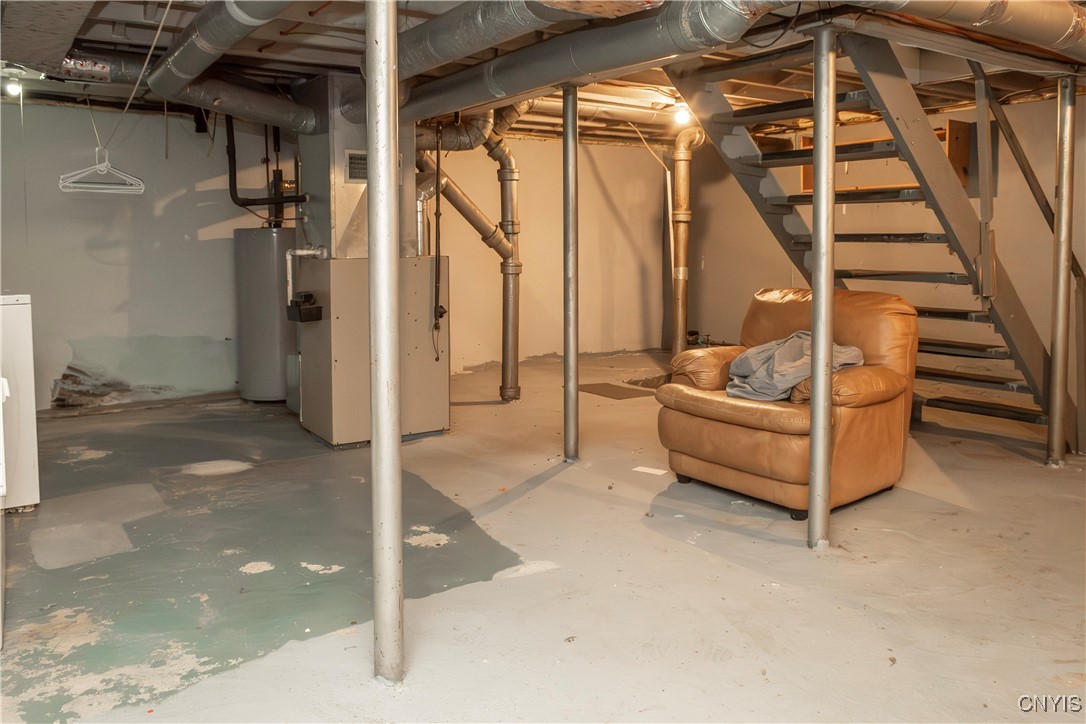 421 Spruce Street, Utica, New York image 42