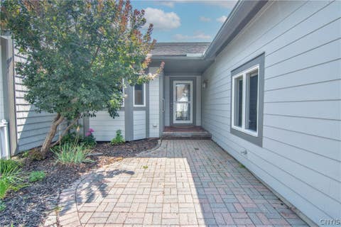Tiny photo for 254 Oarlock Circle, Manlius, NY 13057 (MLS # S1702514)