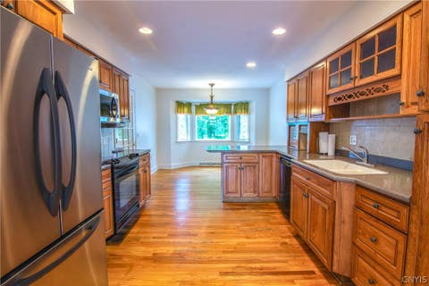 Tiny photo for 254 Oarlock Circle, Manlius, NY 13057 (MLS # S1702514)