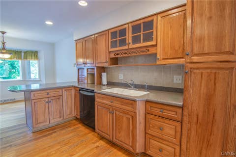 Tiny photo for 254 Oarlock Circle, Manlius, NY 13057 (MLS # S1702514)