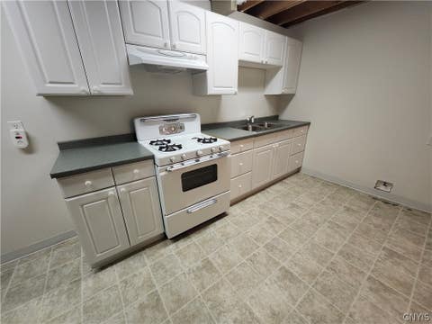 Tiny photo for 254 Oarlock Circle, Manlius, NY 13057 (MLS # S1702514)