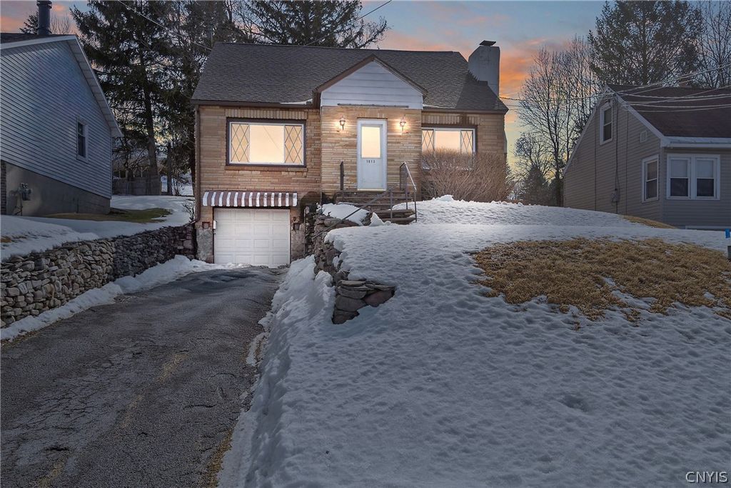 Photo of 1013 3rd Street, Geddes, NY 13209 (MLS # S1664848)