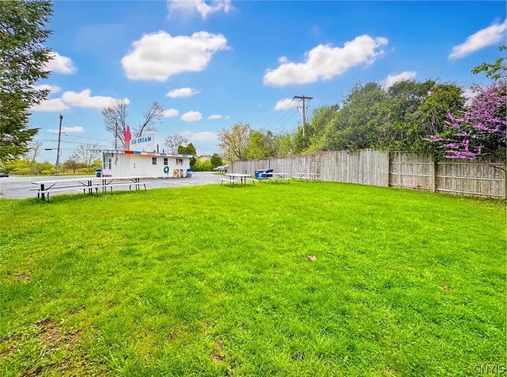 1731 Burrstone Road