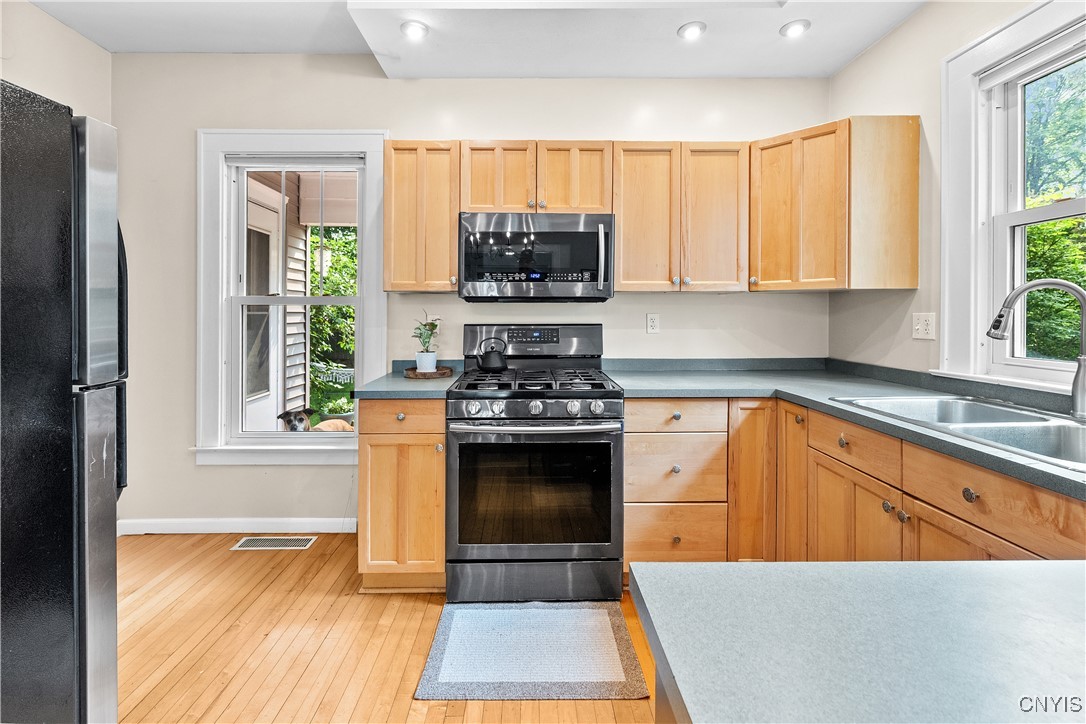 937 Westmoreland Avenue, Syracuse, New York image 13