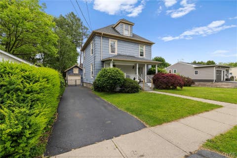 Homes For Sale - 2 Scammell Avenue<br/> Cayuga County, Auburn, NY 13021