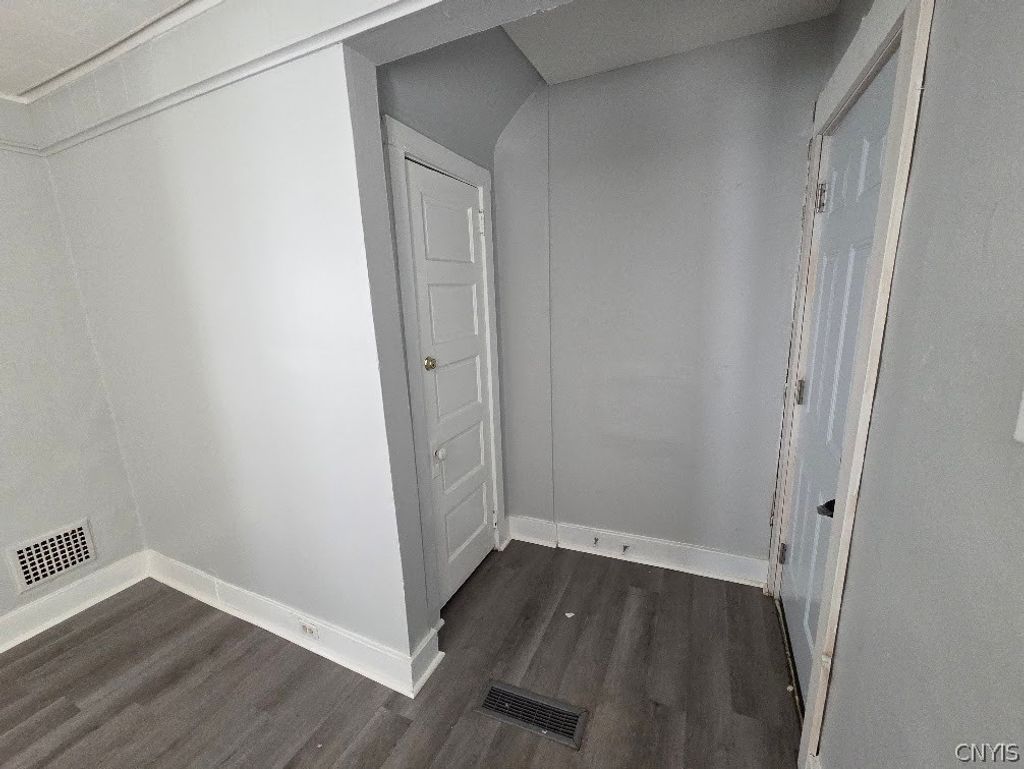 Photo of 112 Gale Avenue #1, Syracuse, NY 13206 (MLS # S1672820)