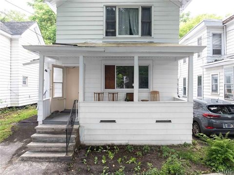 Multifamily For Sale - 209 Lakeview Avenue<br/> Syracuse, NY 13204