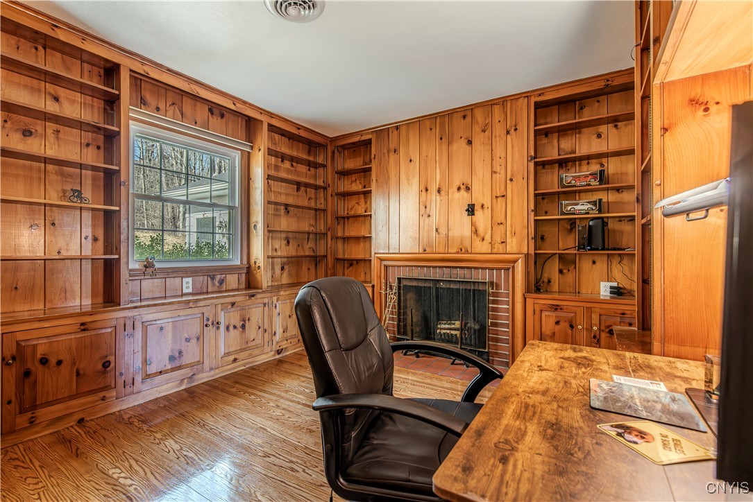 12 Slaytonbush Lane, New Hartford, New York image 40