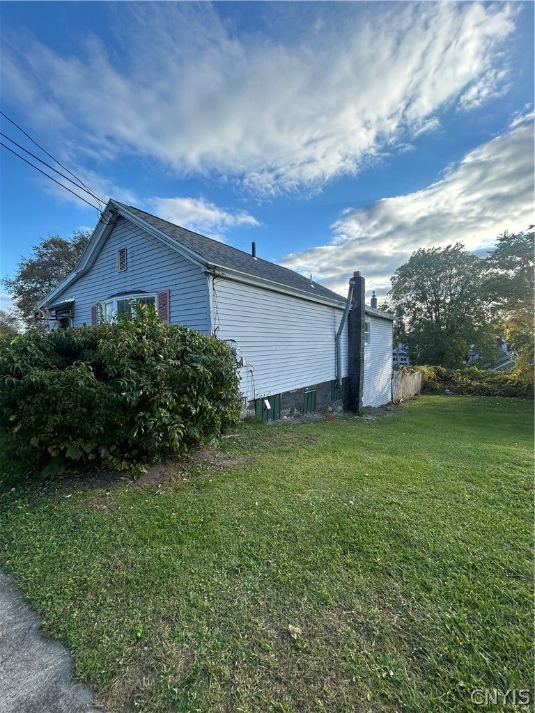 713 N Alvord Street
