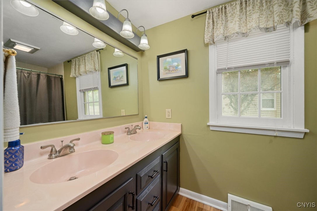 408 Elm Street, Manlius, New York image 14