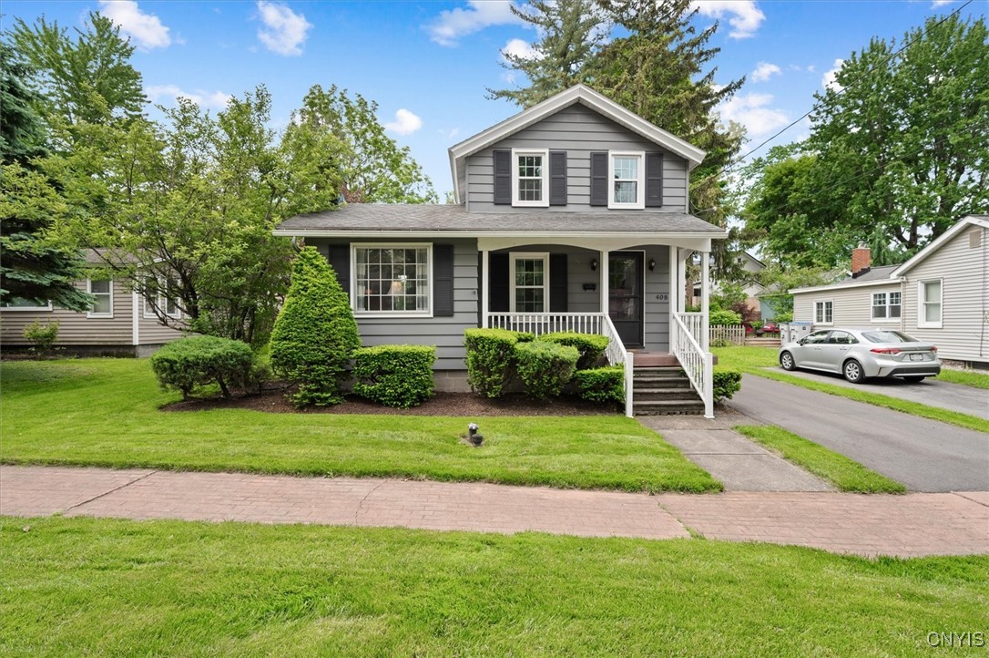408 Elm Street, Manlius, New York image 1