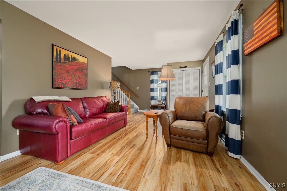 408 Elm Street, Manlius, New York image 8