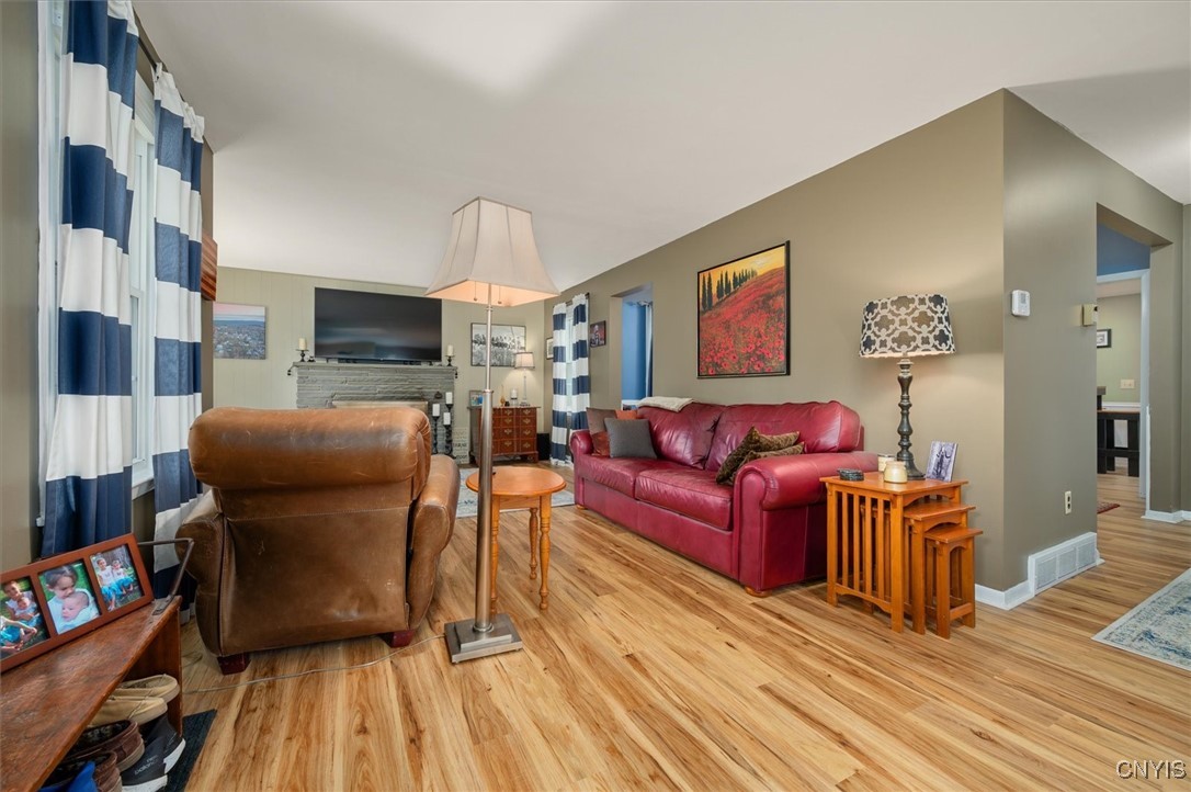 408 Elm Street, Manlius, New York image 6