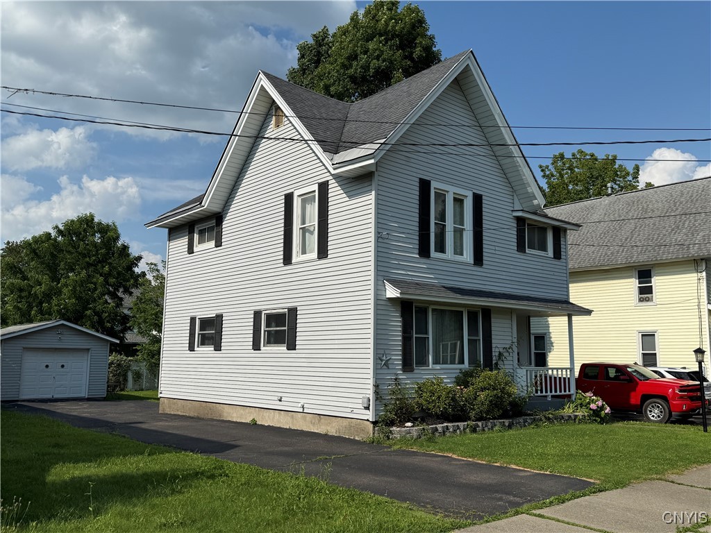90 E Court Street