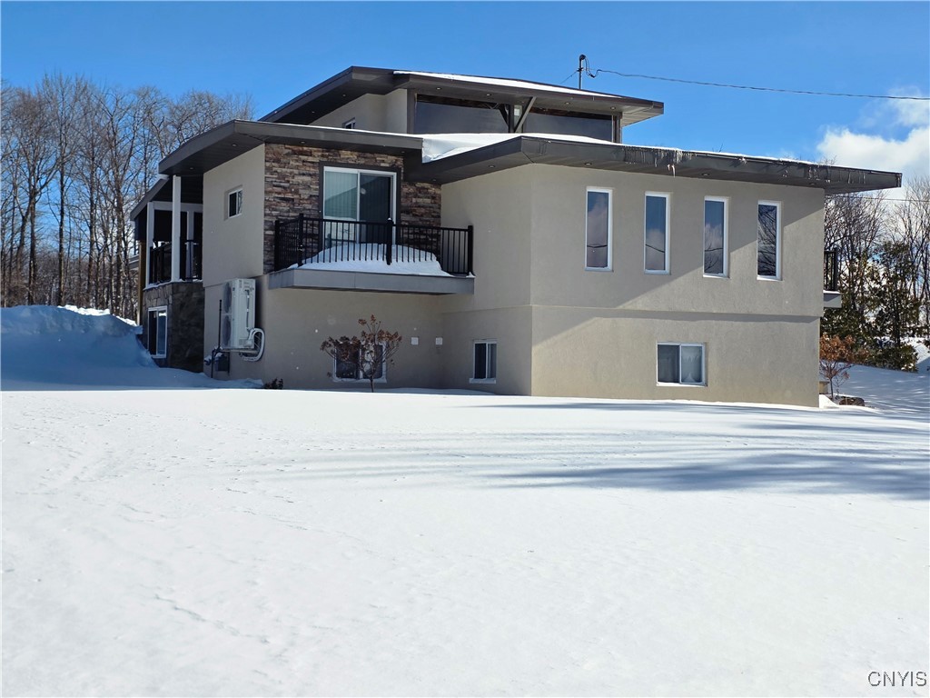 10030 Hillside Terrace