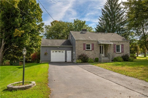 Homes For Sale - 33 Curran Road<br/> Whitestown, NY 13492