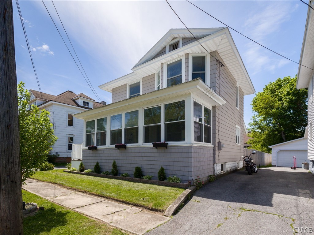 335 Mcclelland Street