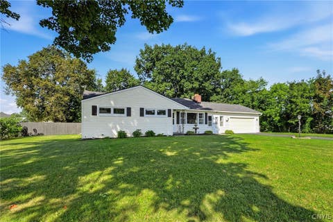 Photo of 418 E Locust Street, Rome, NY 13440 (MLS # S1709381)