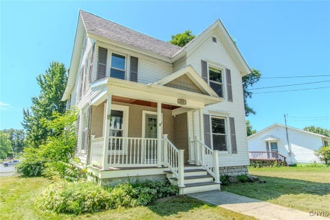 Photo for 122 E Grove Street