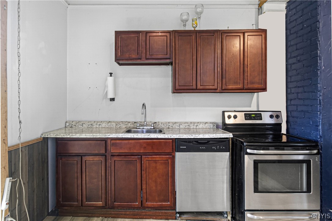 123 6th Street